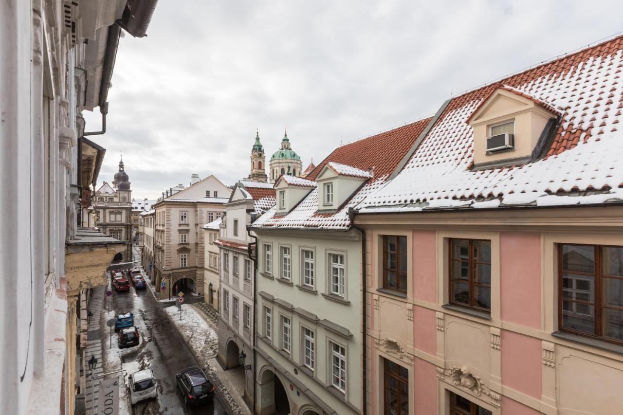 Charles Bridge Royal Apartment - Castle District Prague Extérieur photo