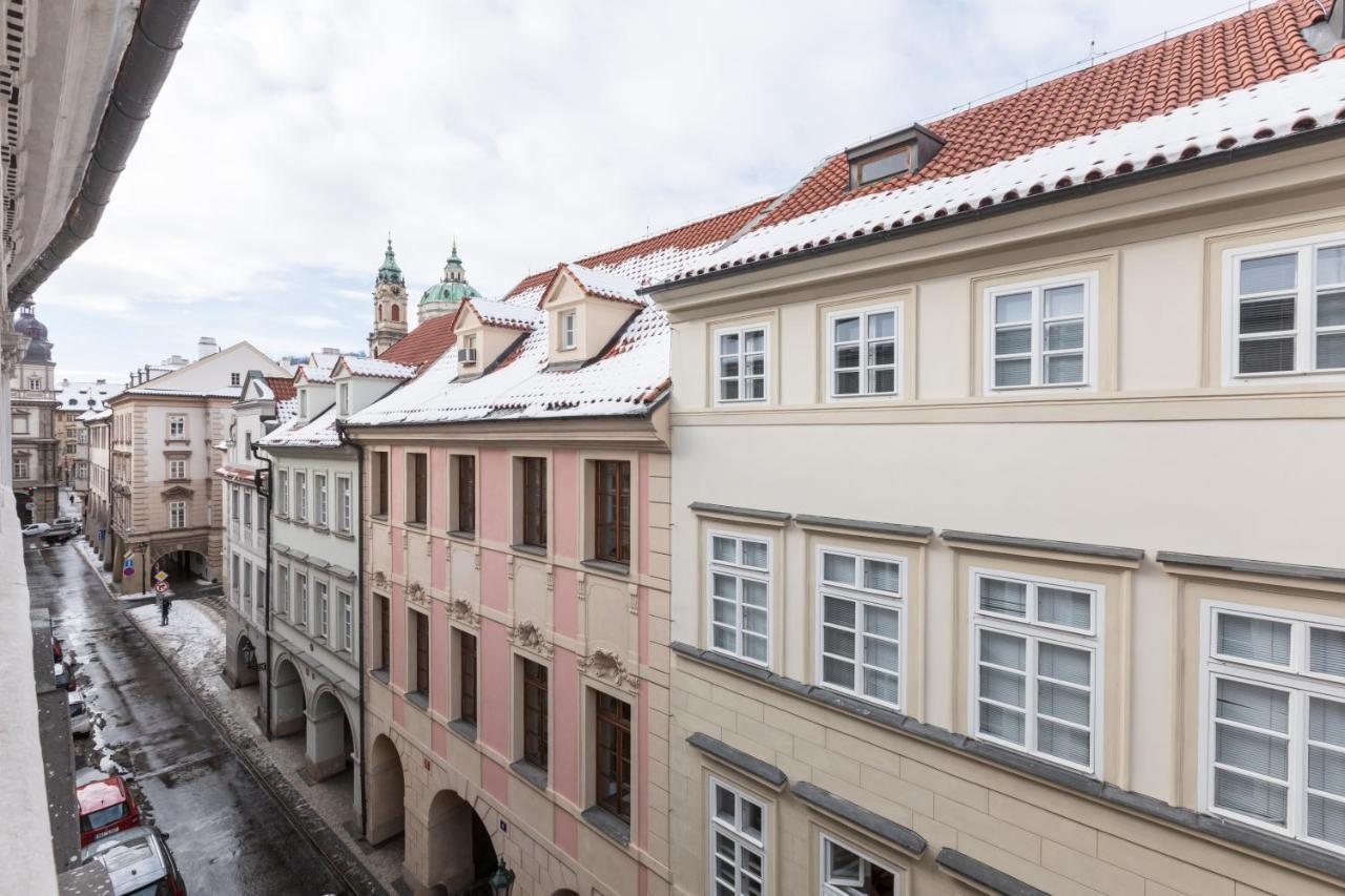 Charles Bridge Royal Apartment - Castle District Prague Extérieur photo