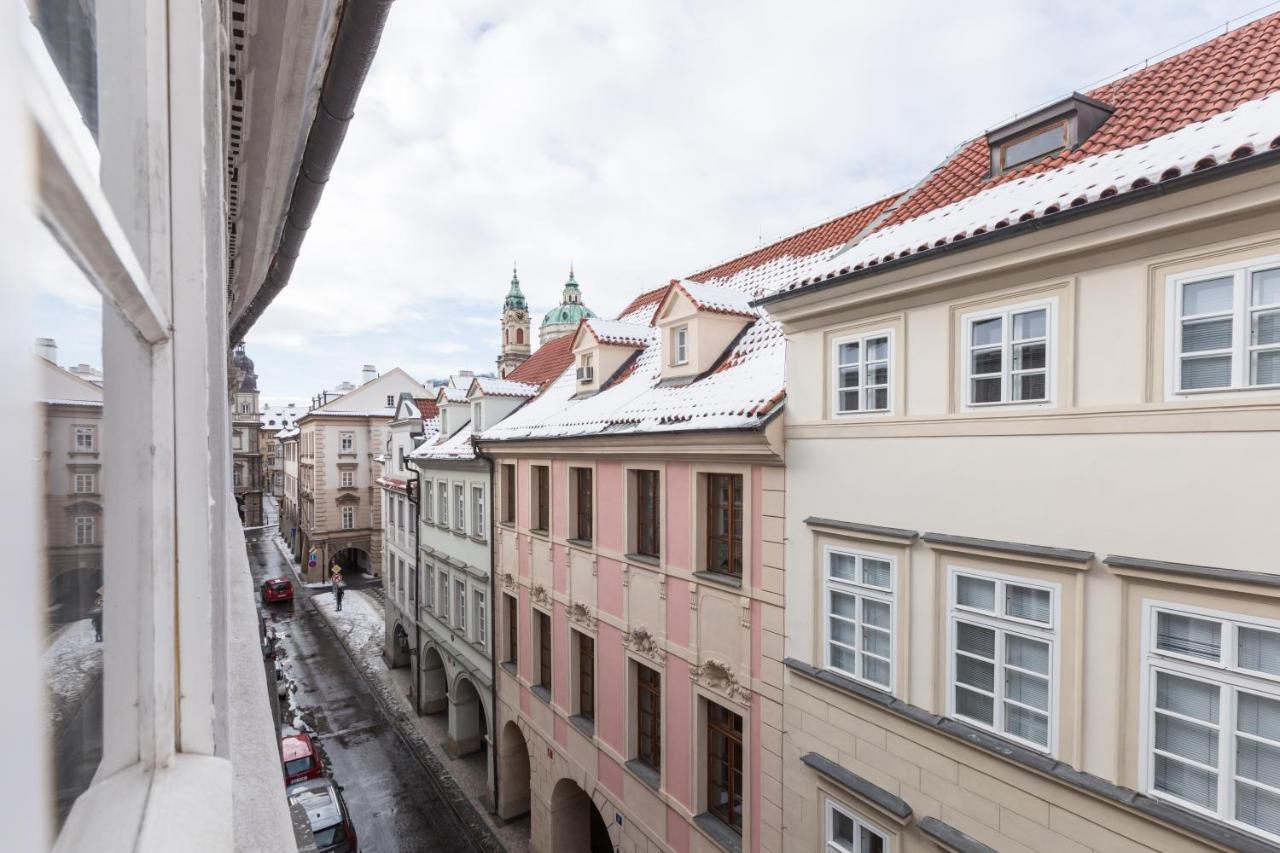 Charles Bridge Royal Apartment - Castle District Prague Extérieur photo