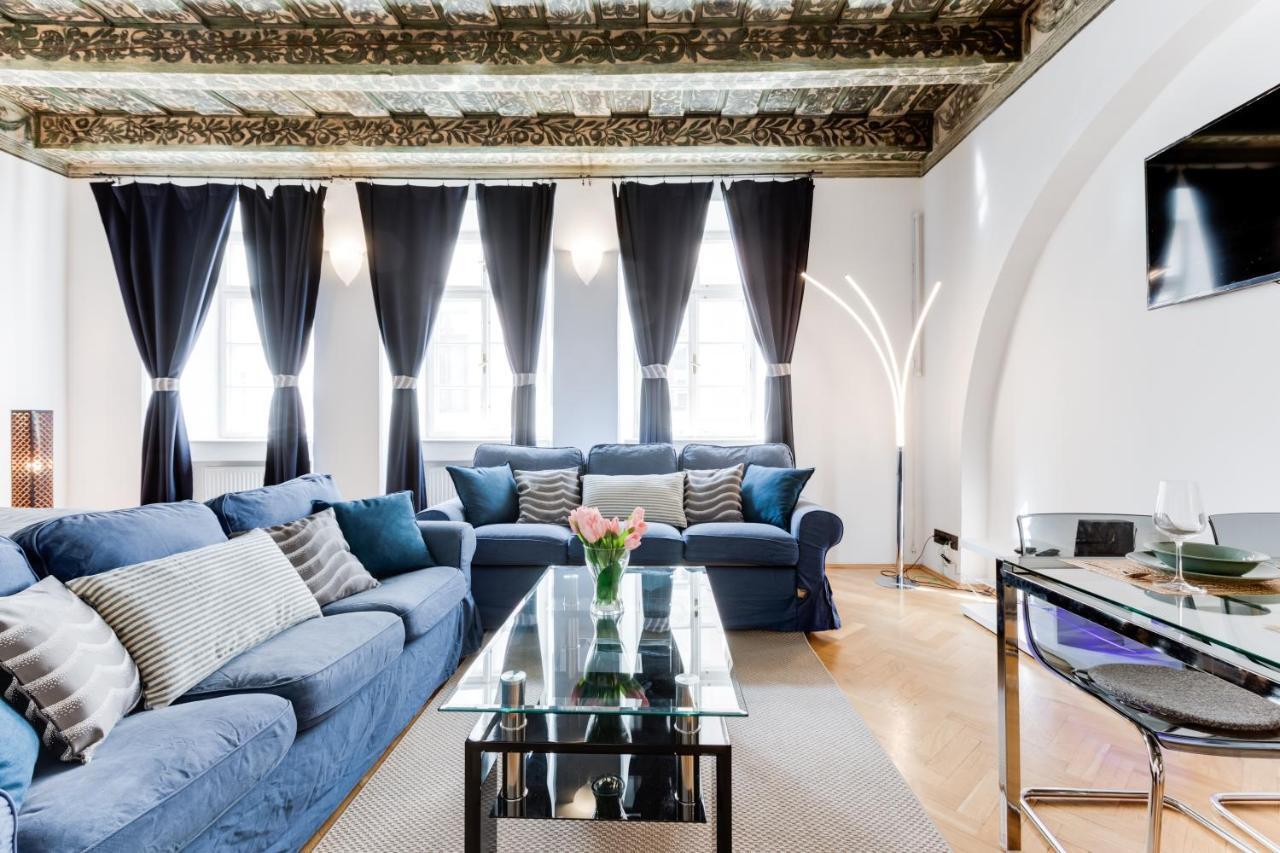 Charles Bridge Royal Apartment - Castle District Prague Extérieur photo