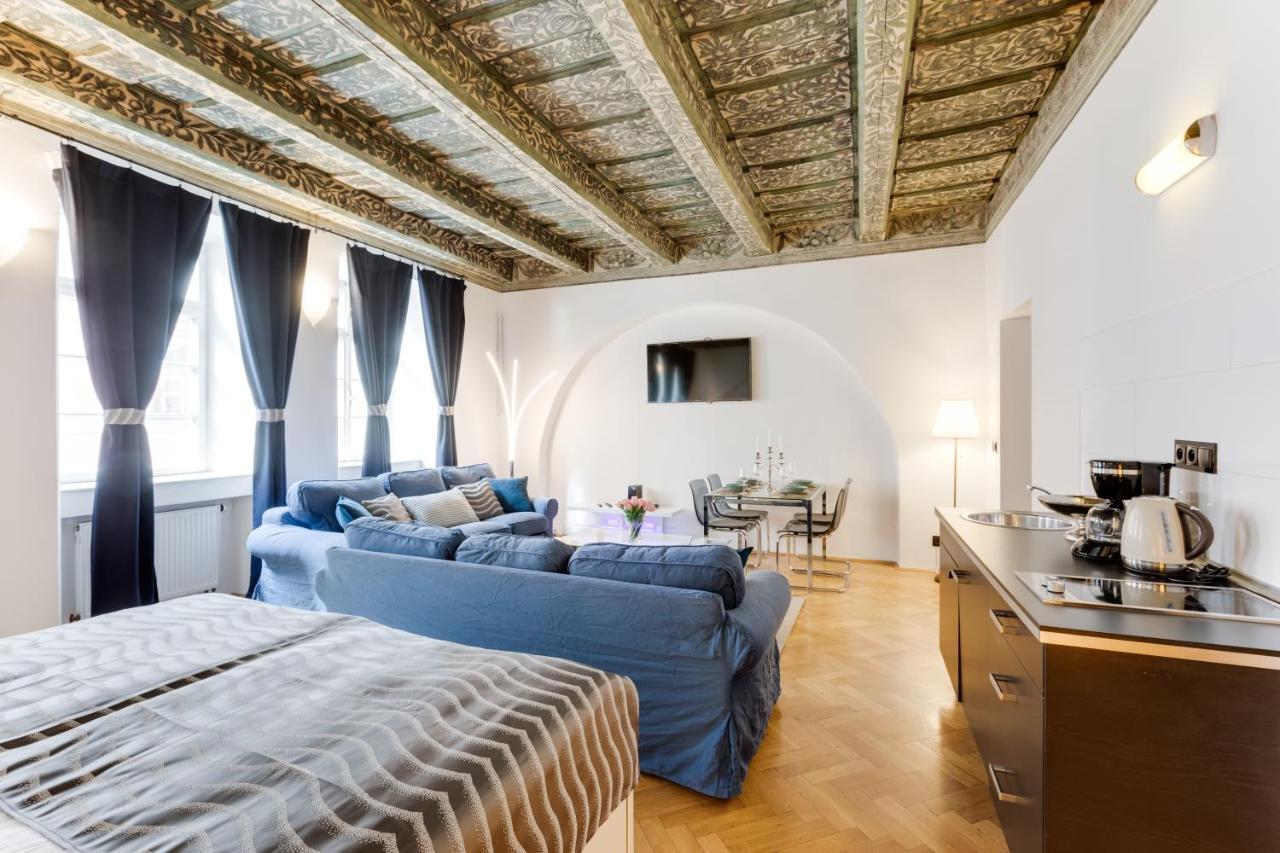 Charles Bridge Royal Apartment - Castle District Prague Extérieur photo